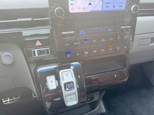 HYUNDAI現代 STARIA  第13張相片