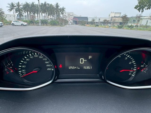 PEUGEOT寶獅 308  第9張相片