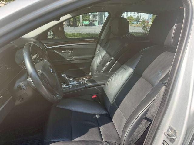 BMW寶馬 520  第4張相片