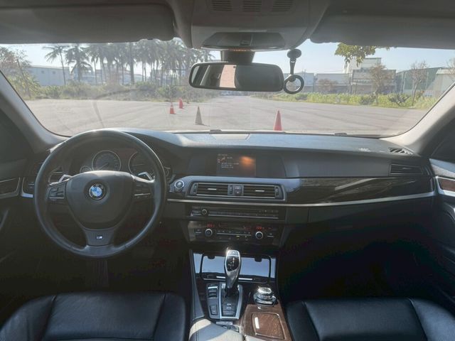 BMW寶馬 520  第6張相片