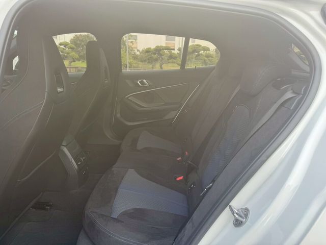 BMW寶馬 118I  第6張相片