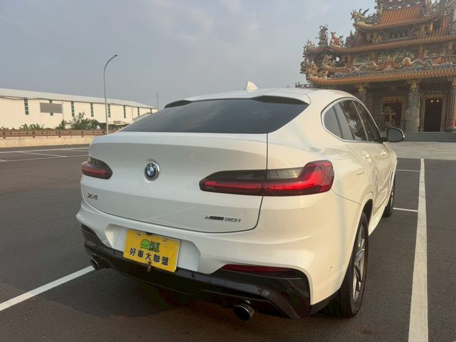 BMW寶馬 X4 XDRIVE30I  第3張相片