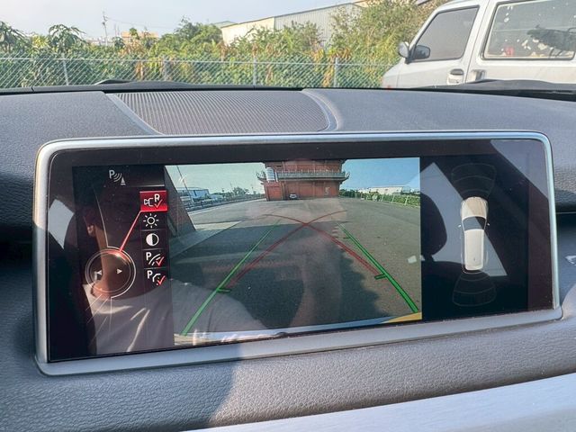 BMW寶馬 X5 XDRIVE25D  第11張相片
