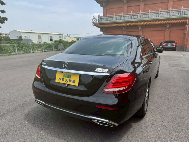 M-BENZ賓士 E200  第3張相片