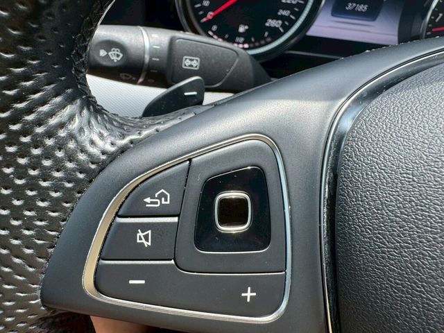 M-BENZ賓士 E200  第14張相片