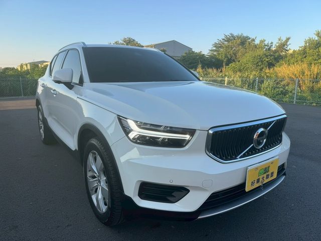 VOLVO富豪 XC40  第2張相片