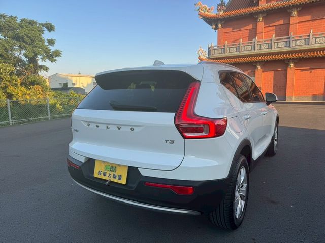 VOLVO富豪 XC40  第3張相片