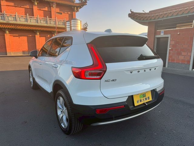 VOLVO富豪 XC40  第4張相片