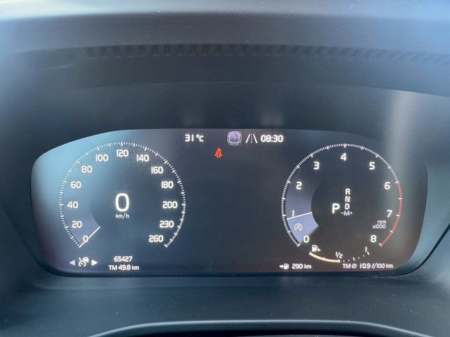 VOLVO富豪 XC40  第9張相片