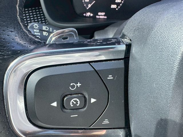 VOLVO富豪 XC40  第14張相片