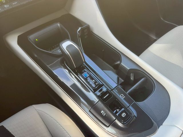 TOYOTA豐田 CROWN  第13張相片