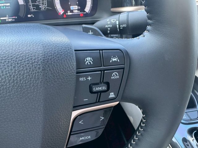 TOYOTA豐田 CROWN  第14張相片