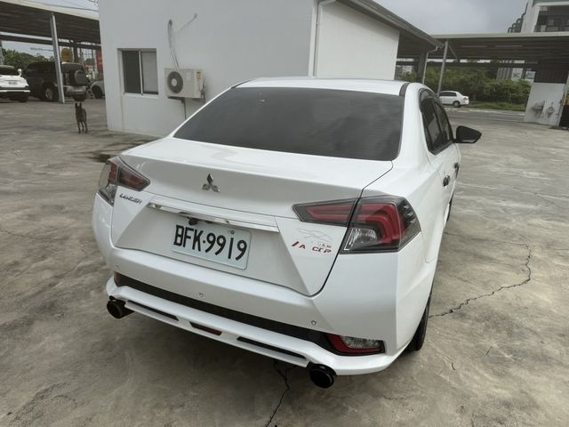MITSUBISHI三菱 LANCER  第3張相片