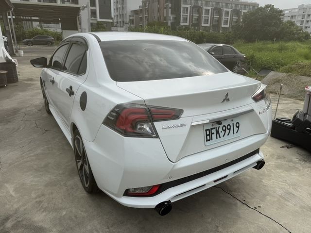 MITSUBISHI三菱 LANCER  第4張相片
