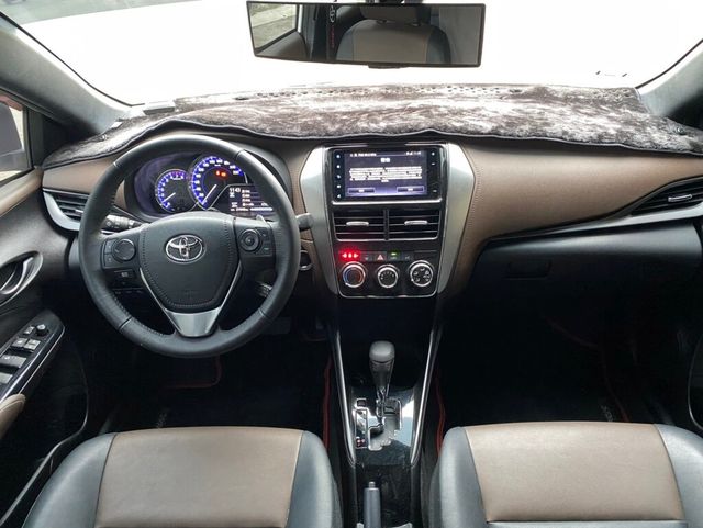 TOYOTA豐田 YARIS CROSSOVE  第5張相片