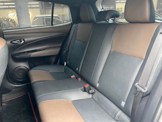 TOYOTA豐田 YARIS CROSSOVE  第7張相片