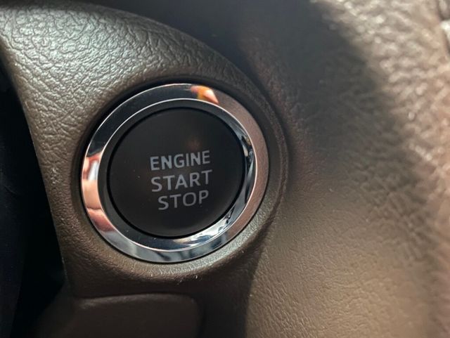 TOYOTA豐田 YARIS CROSSOVE  第14張相片