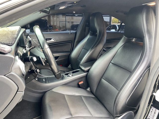 M-BENZ賓士 CLA250  第6張相片
