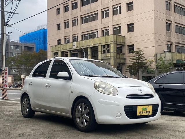NISSAN日產 MARCH  第3張相片