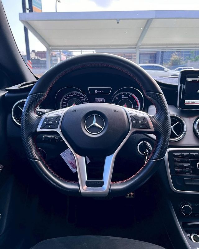 M-BENZ賓士 CLA45 S AMG 4MATIC+  第3張相片