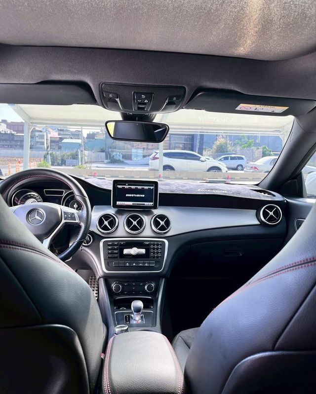 M-BENZ賓士 CLA45 S AMG 4MATIC+  第4張相片