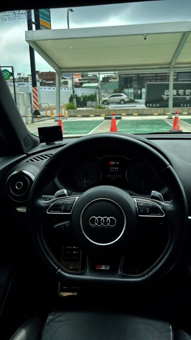 AUDI奧迪 S3  第6張相片