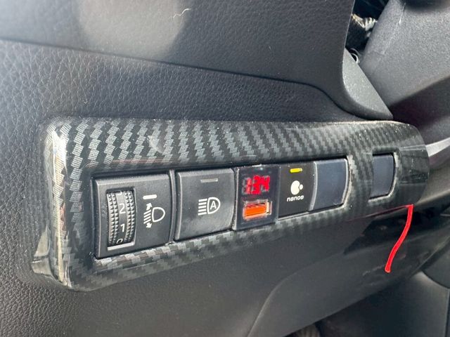 TOYOTA豐田 AURIS  第11張相片