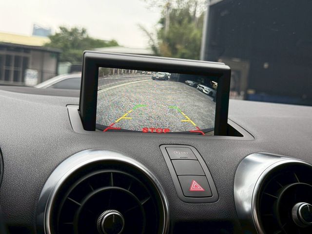 AUDI奧迪 A1  第12張相片