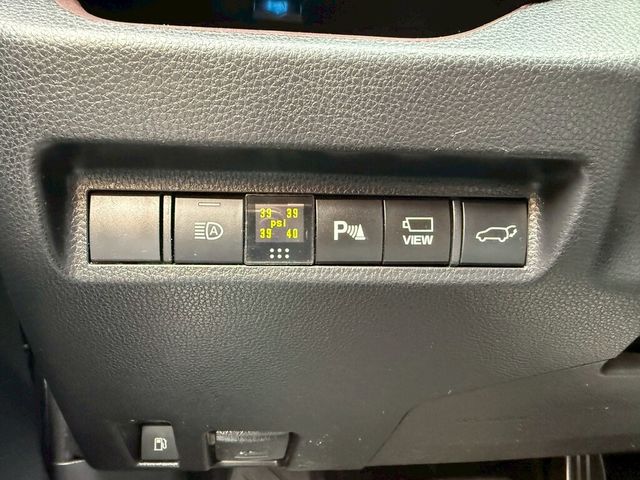 TOYOTA豐田 RAV4  第11張相片