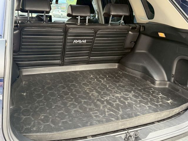 TOYOTA豐田 RAV4  第16張相片