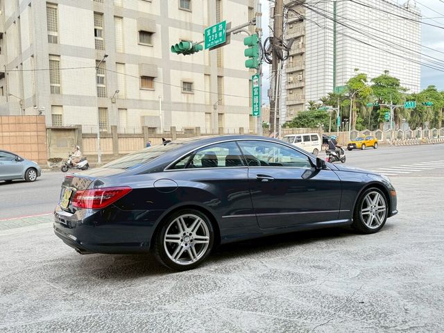 M-BENZ賓士 E350C  第4張相片