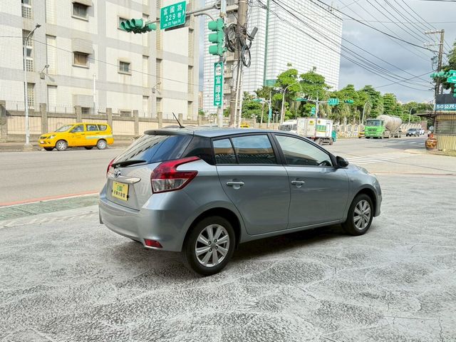 TOYOTA豐田 YARIS  第4張相片