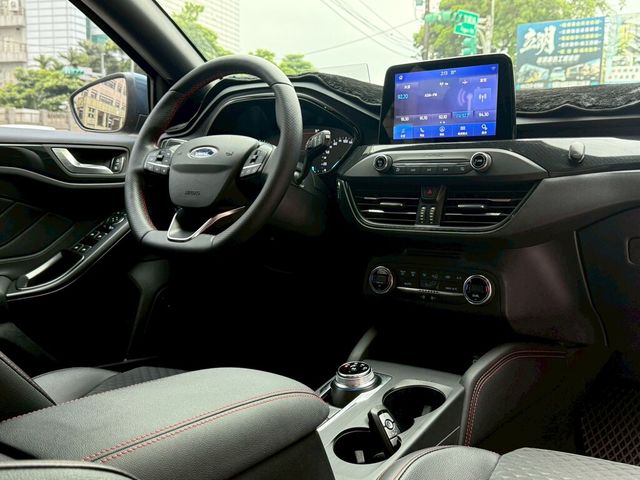 FORD福特 FOCUS  第6張相片