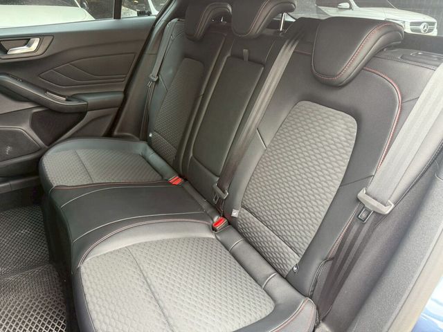 FORD福特 FOCUS  第8張相片