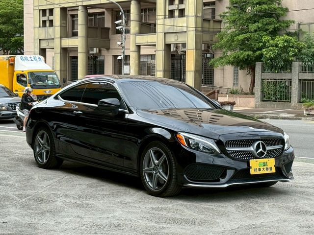 M-BENZ賓士 C300 COUPE  第2張相片