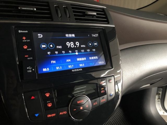 NISSAN日產 TIIDA  第16張相片