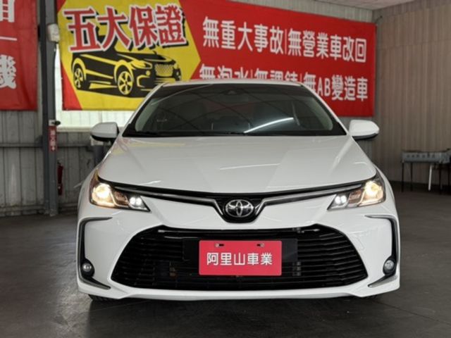 TOYOTA豐田 ALTIS  第2張相片