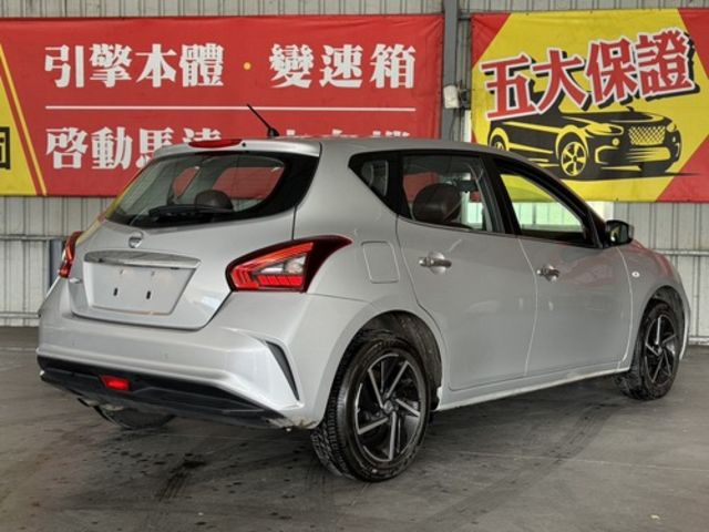 NISSAN日產 TIIDA  第4張相片