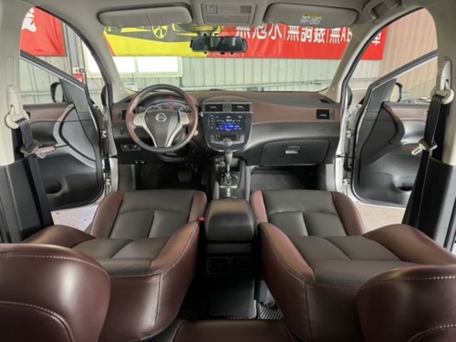 NISSAN日產 TIIDA  第12張相片