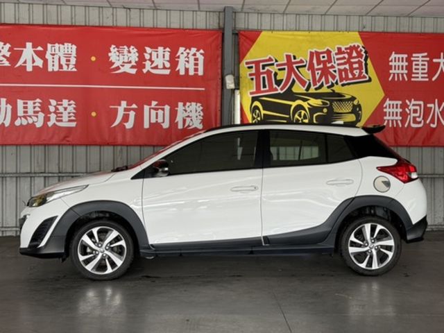 TOYOTA豐田 YARIS CROSSOVE  第3張相片