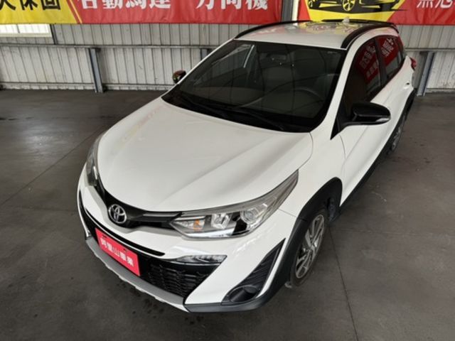 TOYOTA豐田 YARIS CROSSOVE  第7張相片