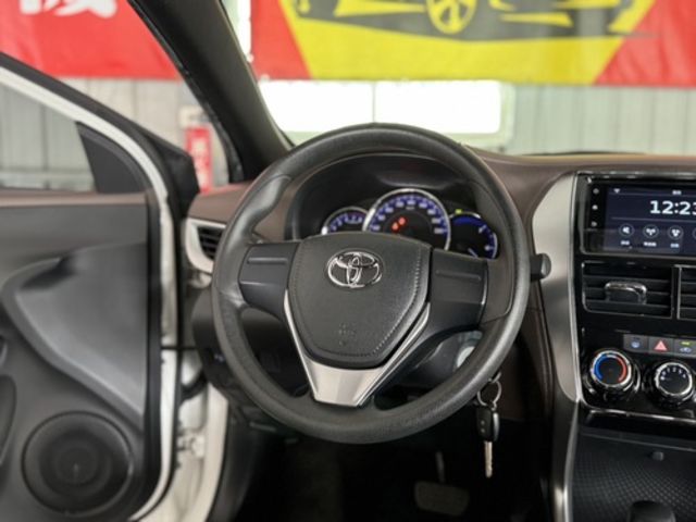 TOYOTA豐田 YARIS CROSSOVE  第11張相片