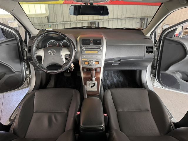 TOYOTA豐田 ALTIS  第13張相片