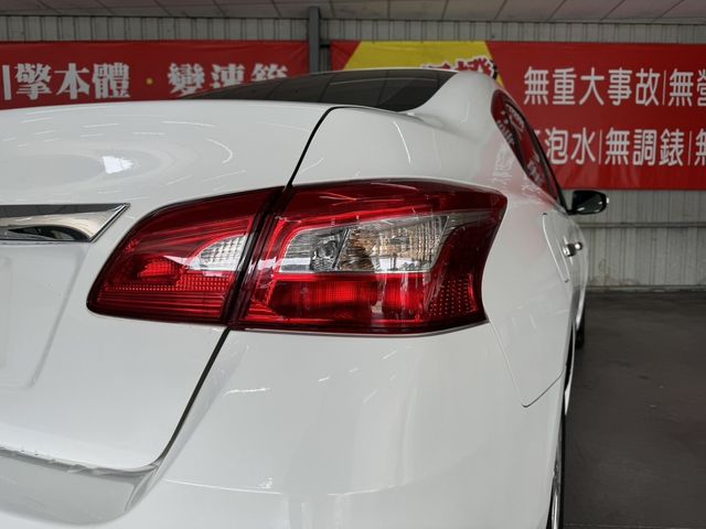 NISSAN日產 SENTRA  第17張相片