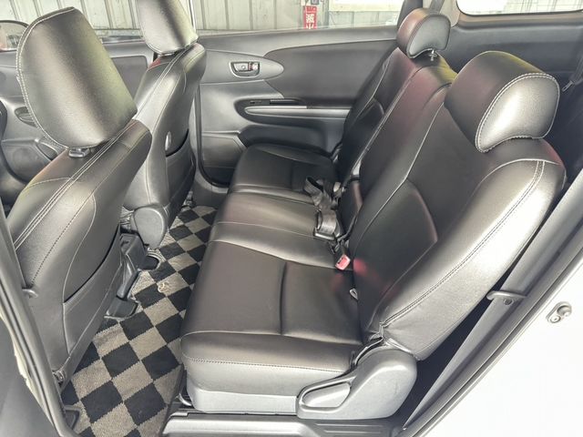 TOYOTA豐田 WISH  第13張相片