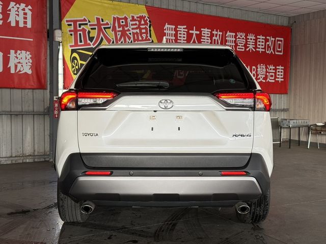 TOYOTA豐田 RAV4  第5張相片