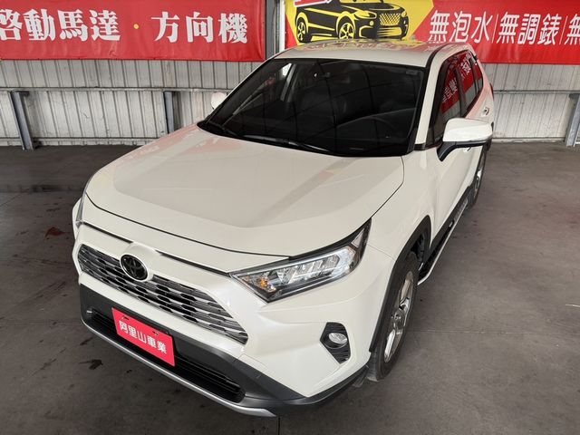 TOYOTA豐田 RAV4  第7張相片