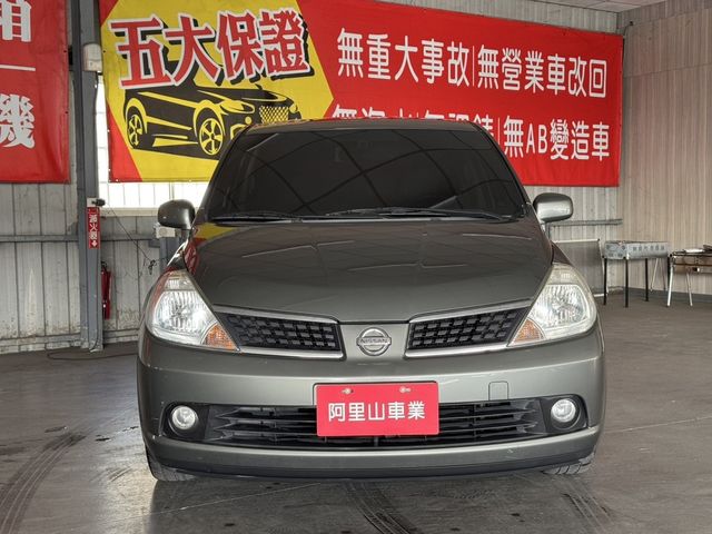 NISSAN日產 TIIDA  第3張相片