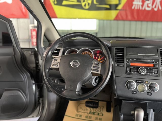 NISSAN日產 TIIDA  第19張相片