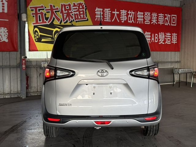 TOYOTA豐田 SIENTA  第9張相片